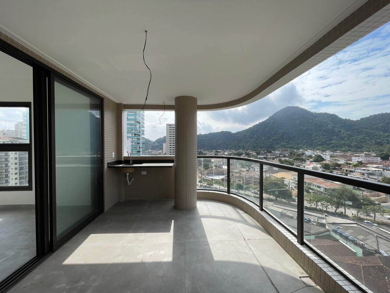 Apartamento à venda no Canto do Forte: 