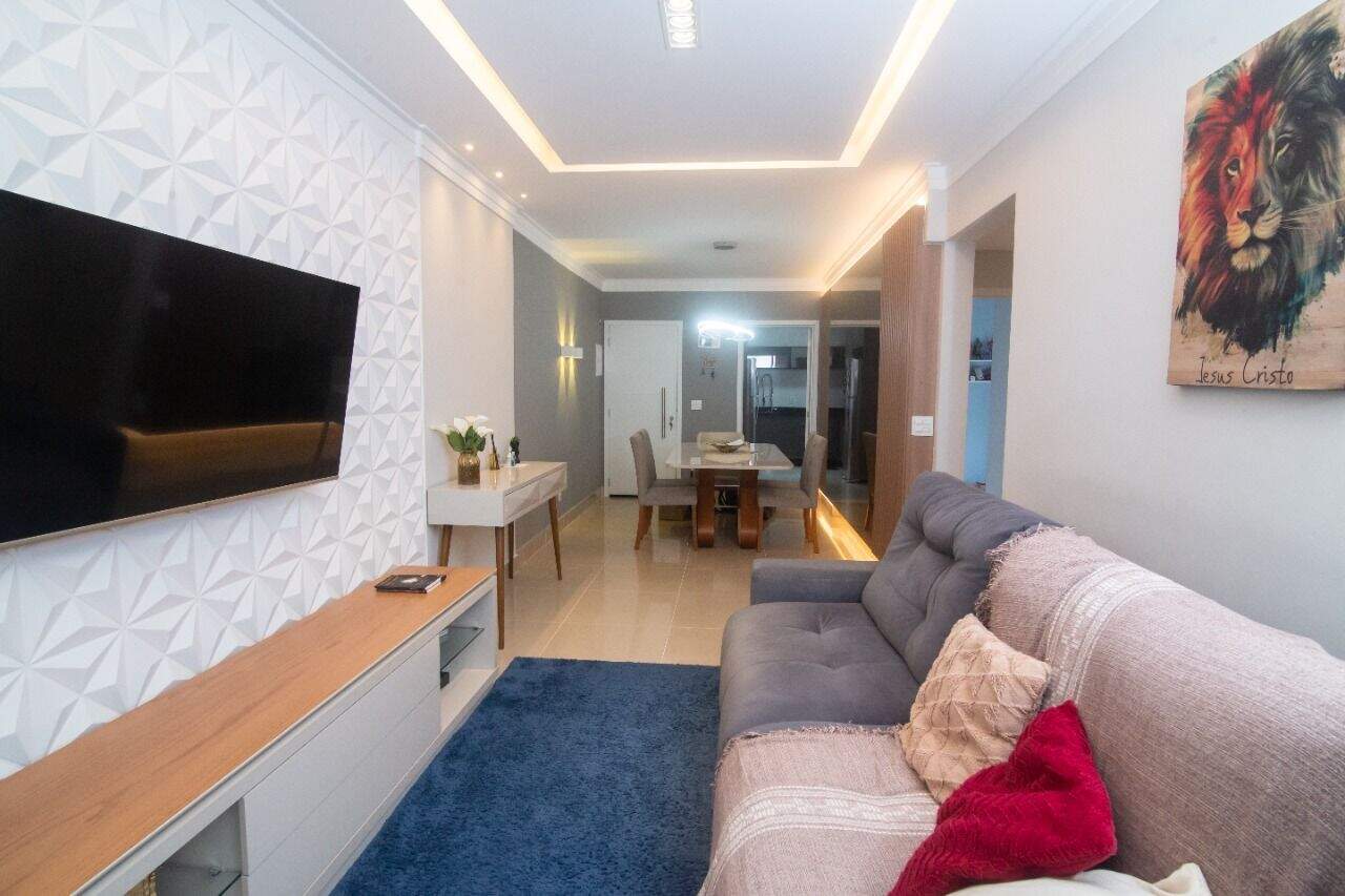 Apartamento à venda no Canto do Forte: 