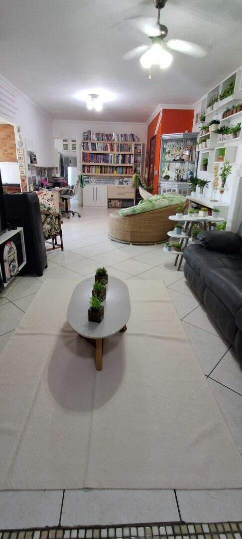 Apartamento à venda no Ocian: 