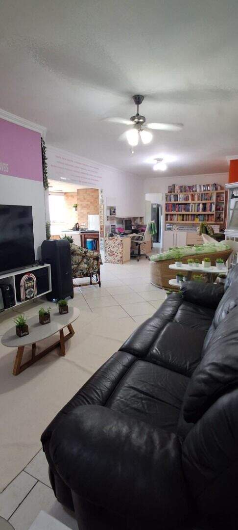 Apartamento à venda no Ocian: 