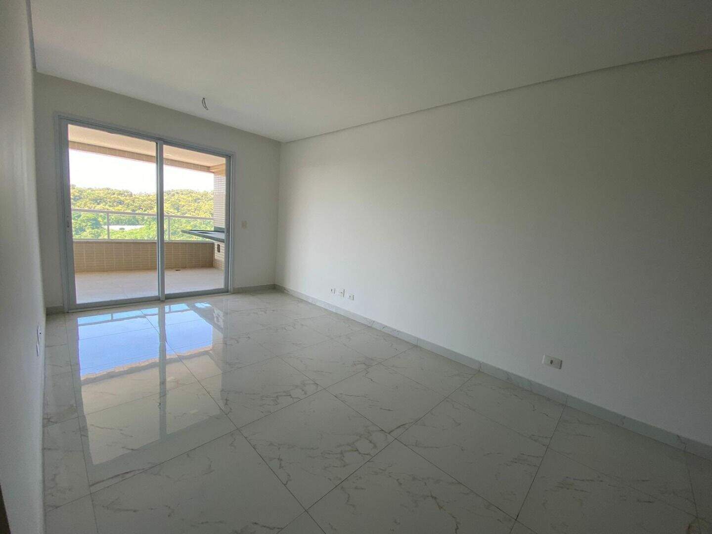 Apartamento à venda no Canto do Forte: 