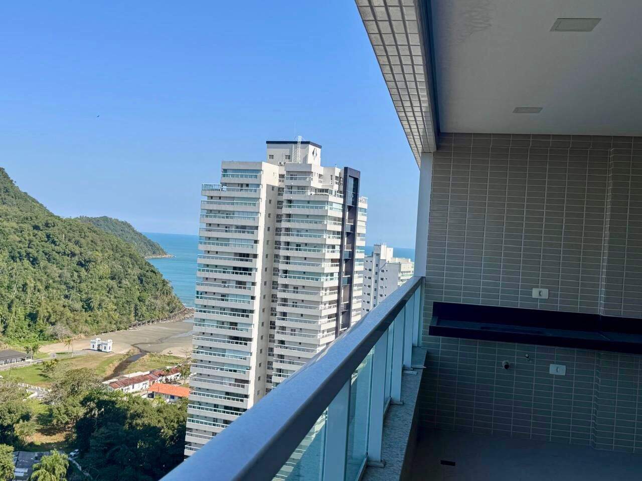 Apartamento à venda no Canto do Forte: 