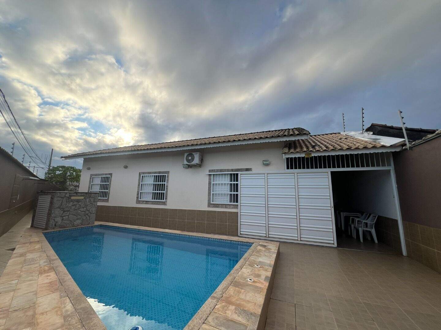 Casa à venda no Caiçara: 