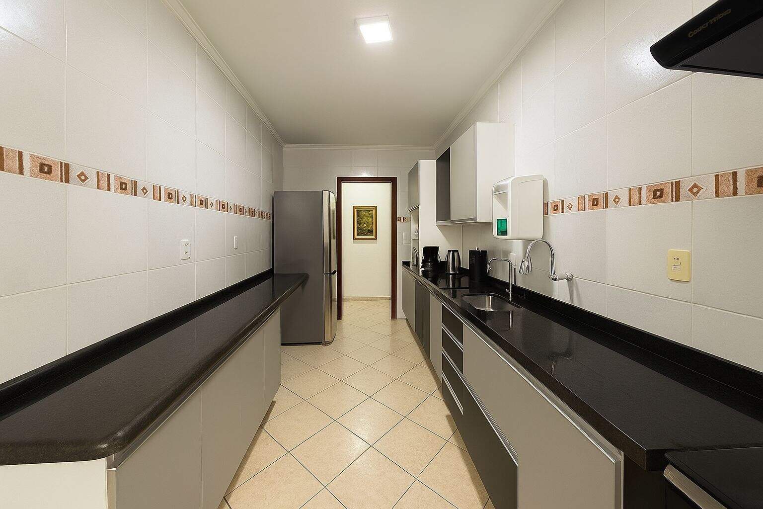 Apartamento à venda no Tupi: 