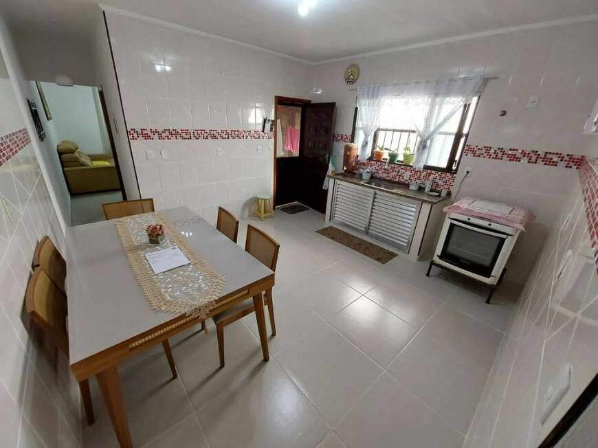Casa à venda no Canto do Forte: 