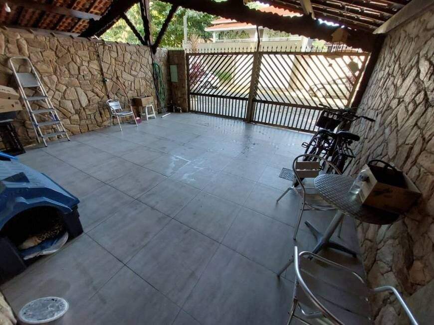 Casa à venda no Canto do Forte: 