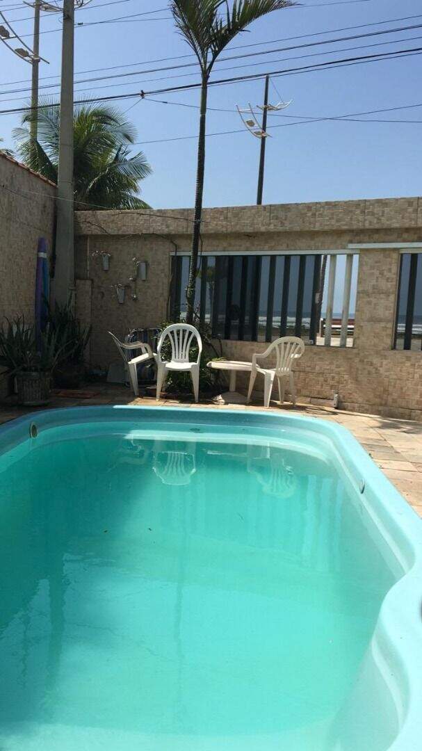 Casa à venda no Solemar: 