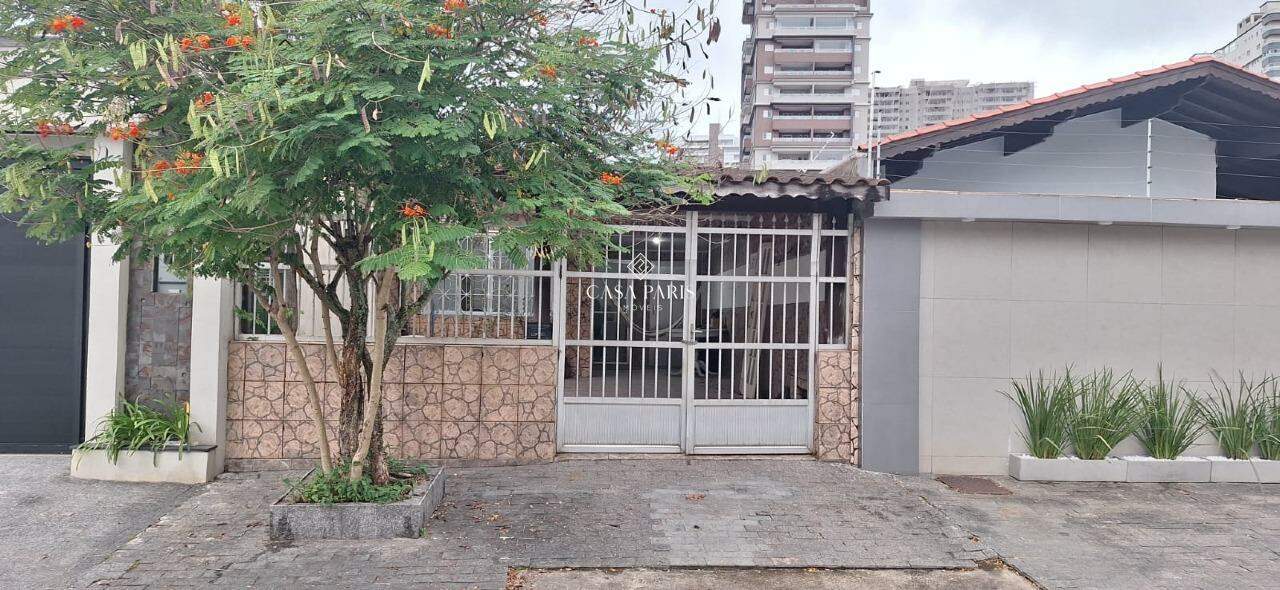 Casa à venda no Canto do Forte: 