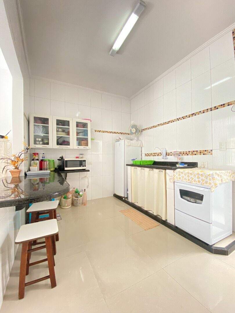Casa à venda no Canto do Forte: 