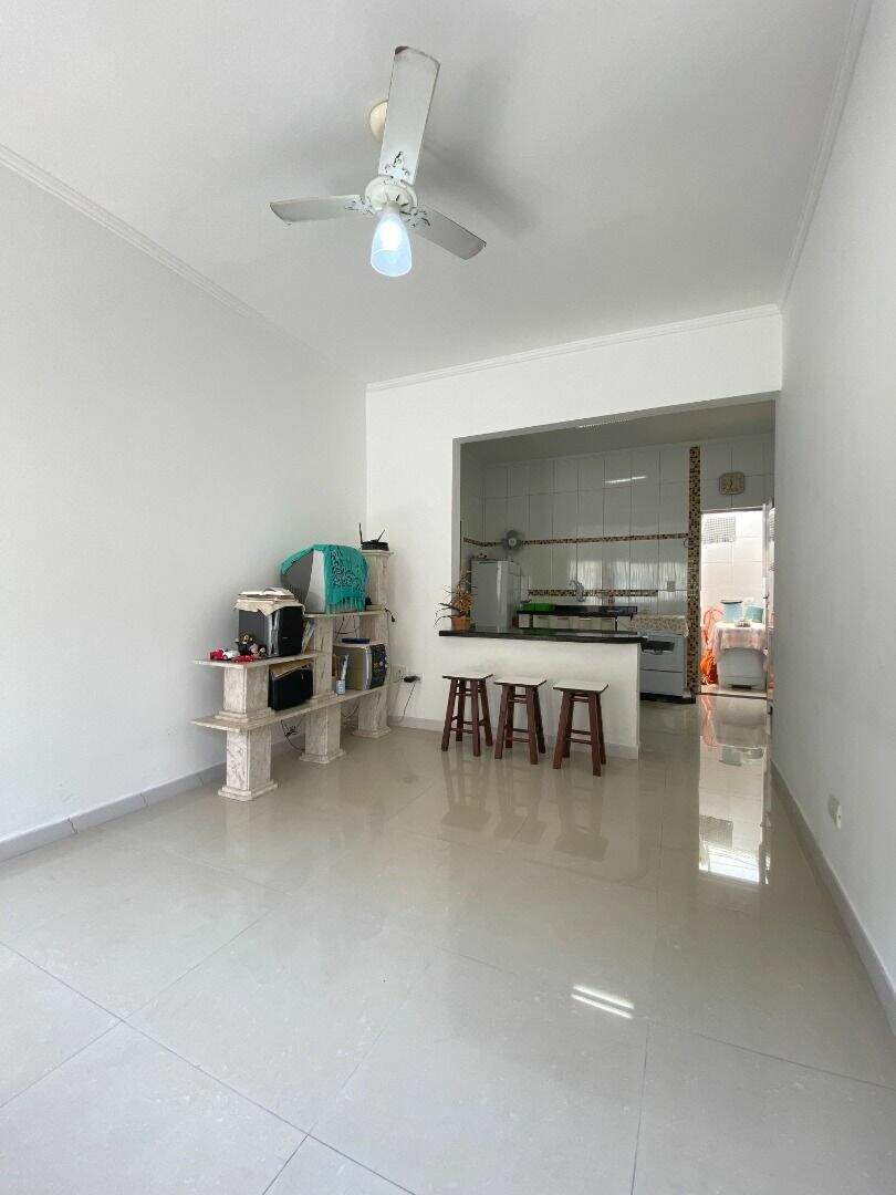 Casa à venda no Canto do Forte: 