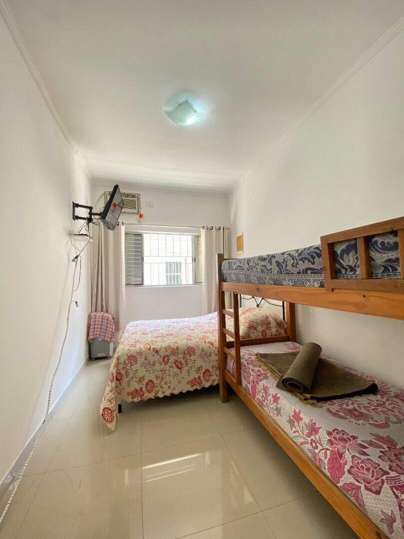 Casa à venda no Canto do Forte: 