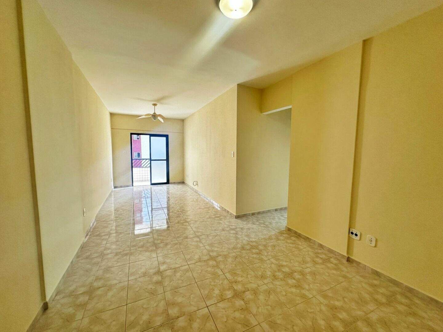 Apartamento à venda no Canto do Forte: 