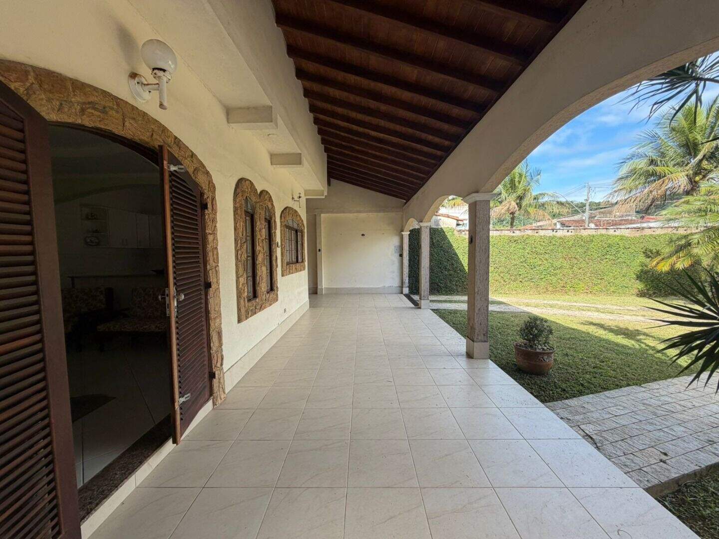 Casa à venda no Canto do Forte: 
