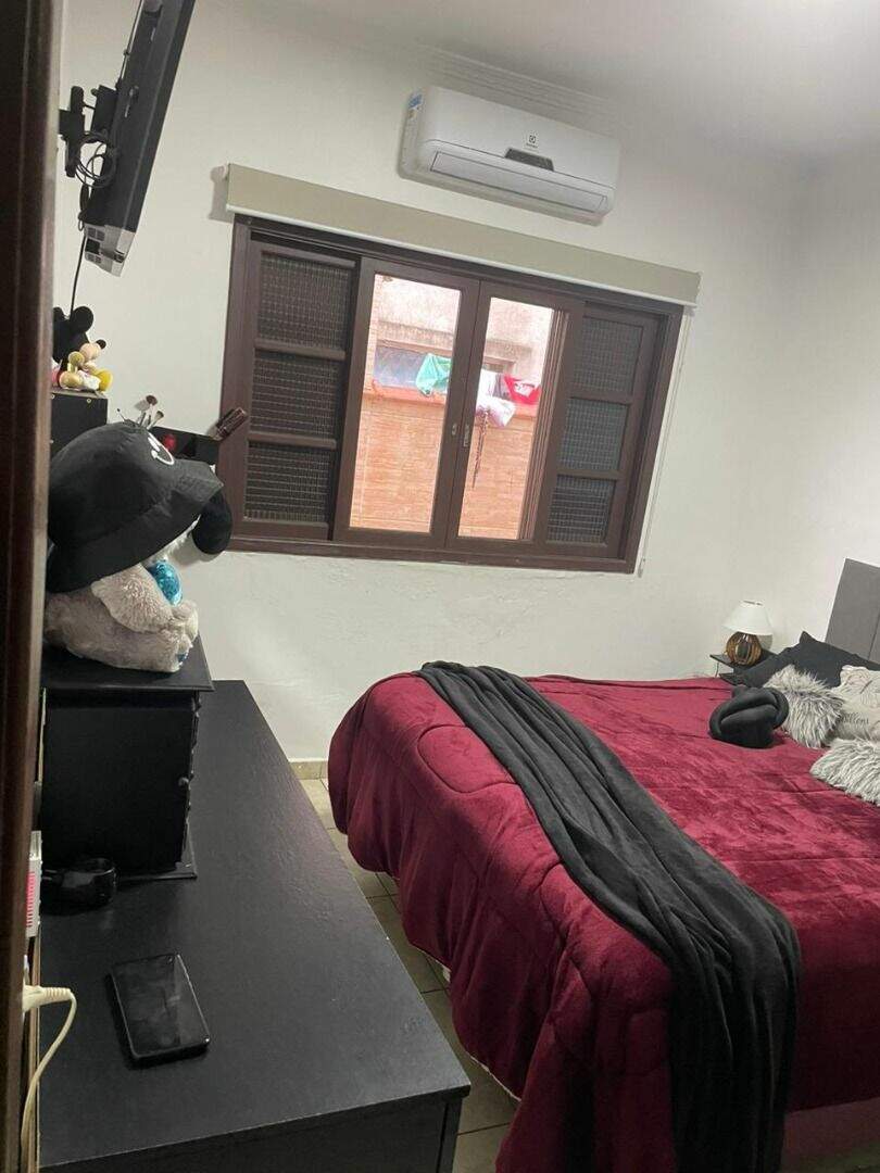 Casa à venda no Caiçara: 