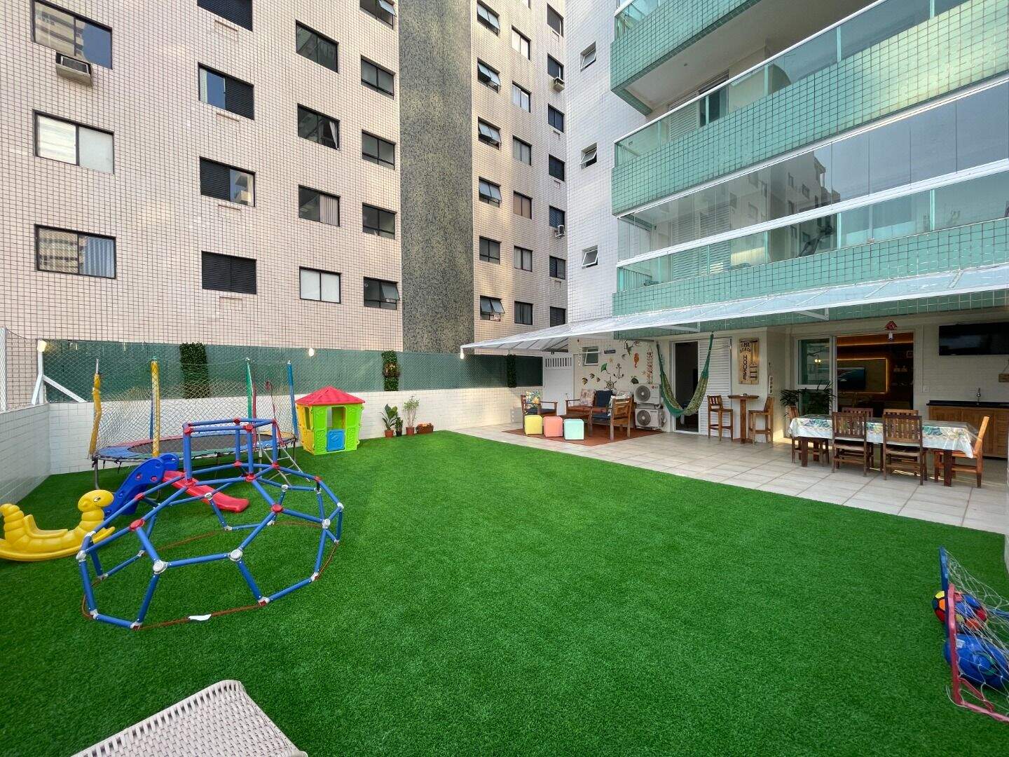 Apartamento à venda no Canto do Forte: 