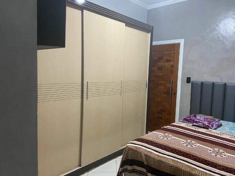 Casa à venda no Guilhermina: 