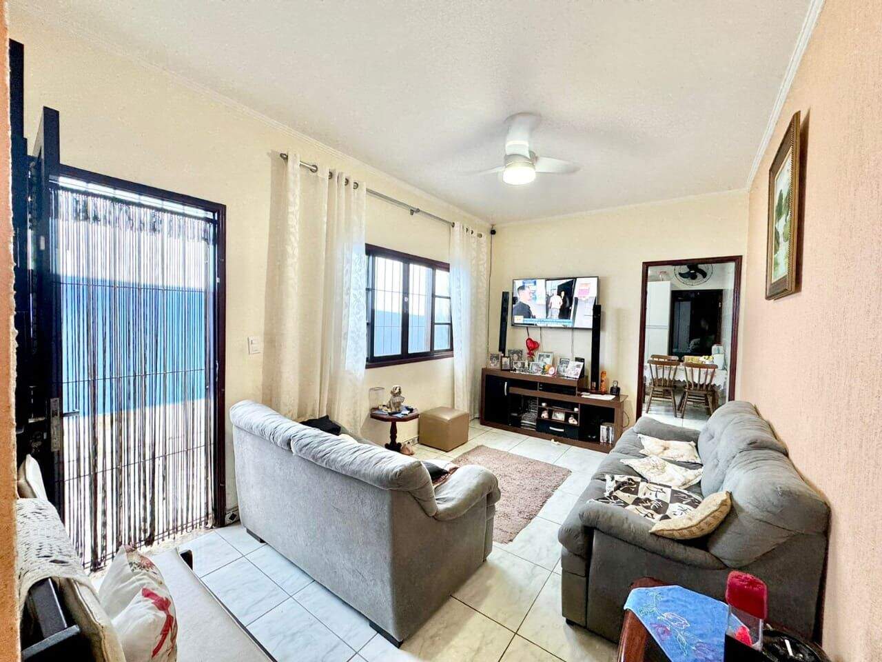 Casa à venda no Caiçara: 