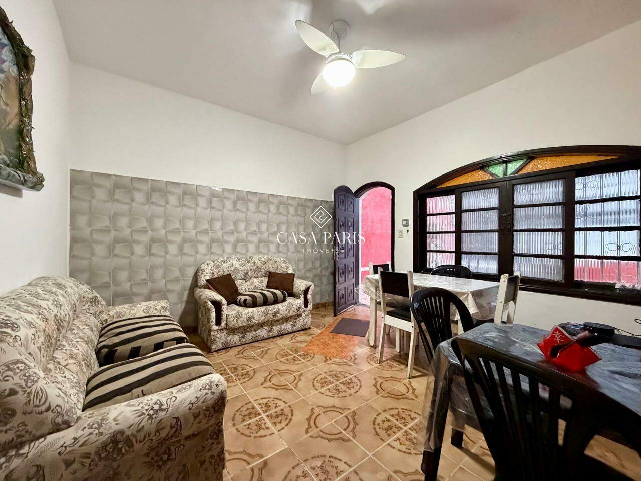 Casa à venda no Canto do Forte: 