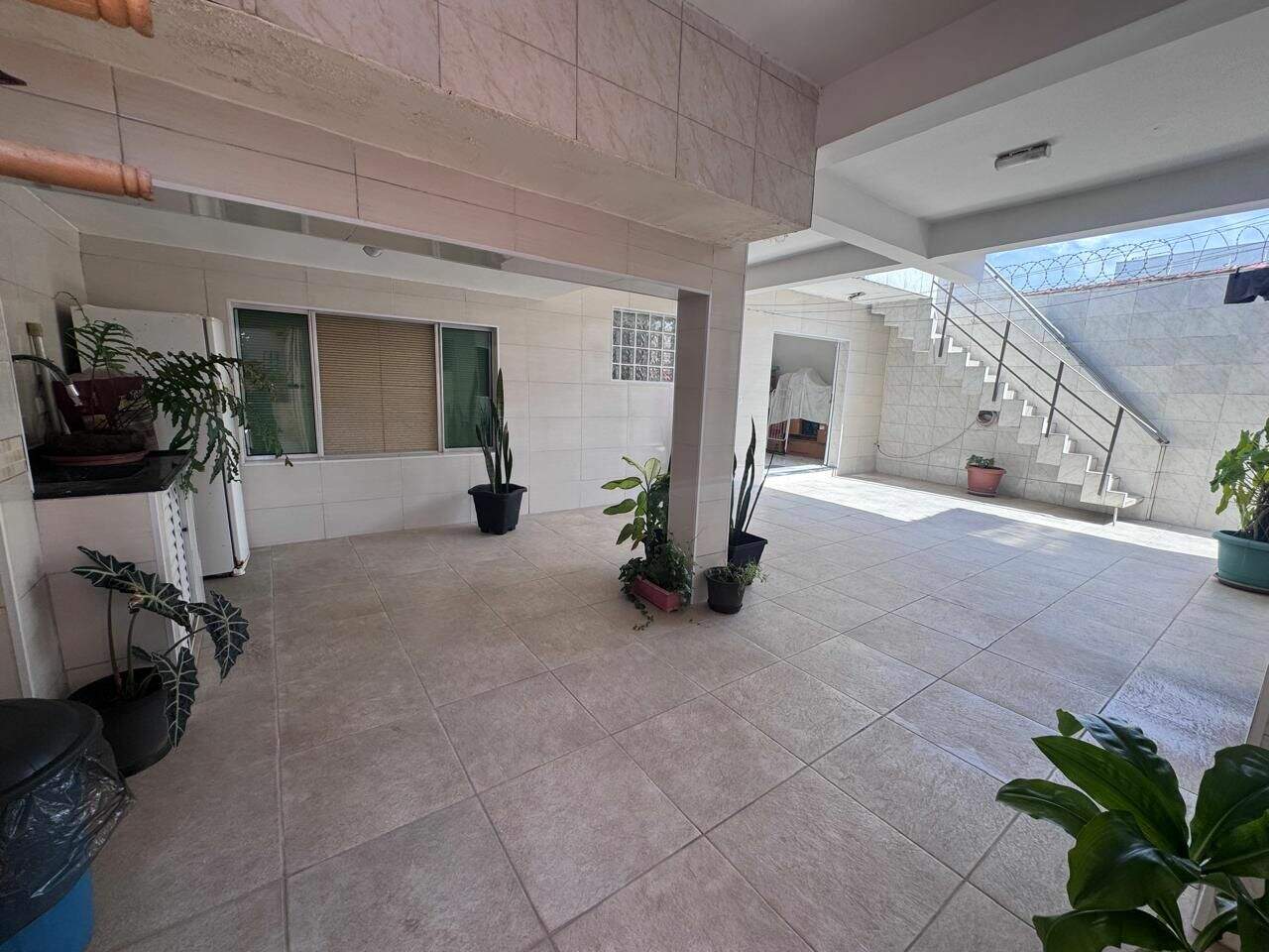 Casa à venda no Jardim Real: 