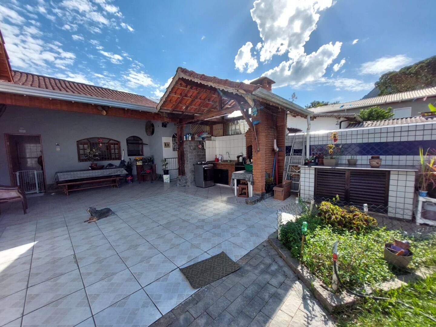 Casa à venda no Canto do Forte: 