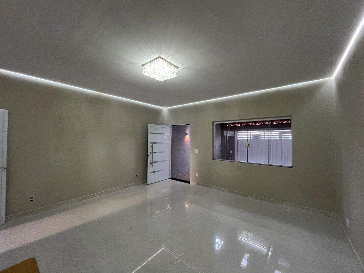 Casa à venda no Tupi: 