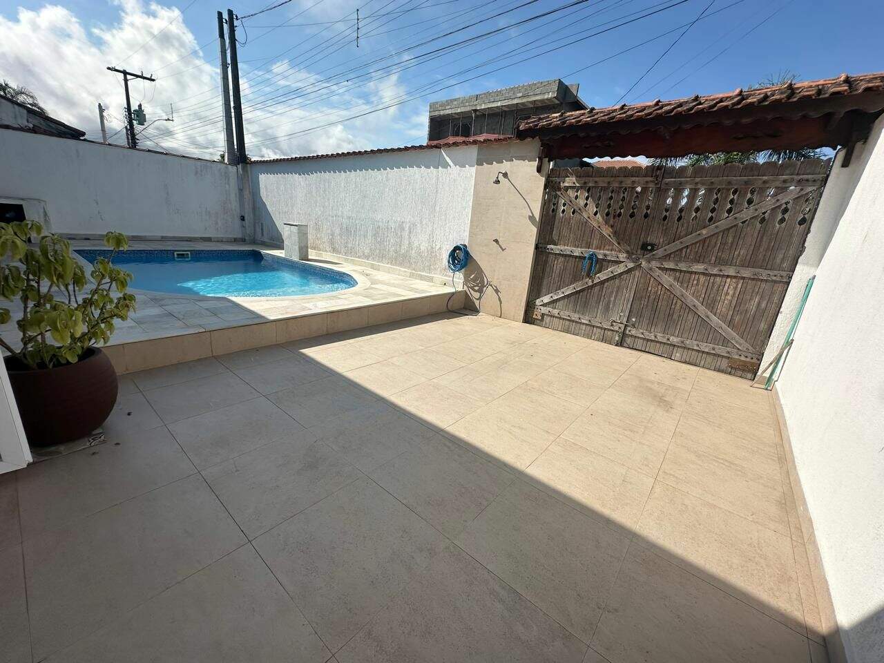 Casa à venda no Caiçara: 