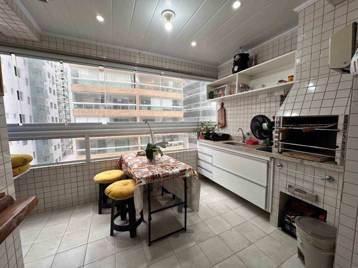 Apartamento à venda no Canto do Forte: 