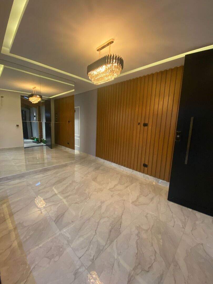 Casa à venda no Jardim Real: 