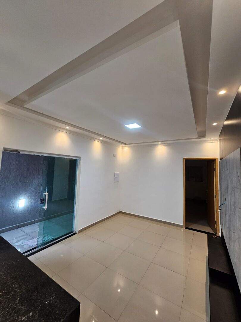 Casa à venda no Mirim: 