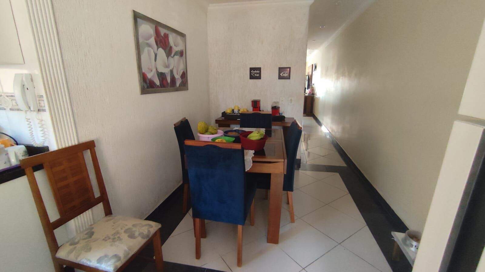 Casa à venda no Guilhermina: 