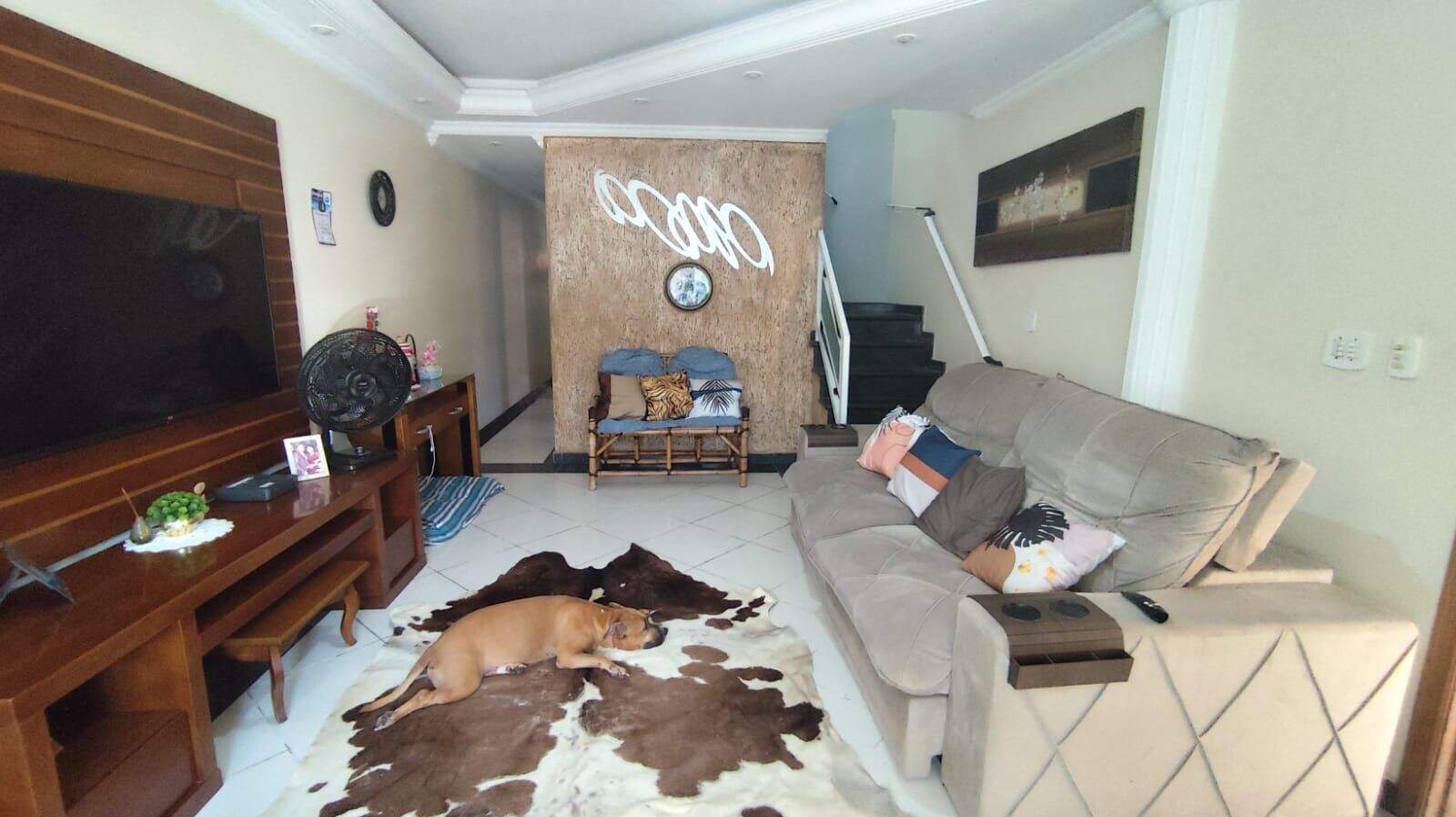 Casa à venda no Guilhermina: 