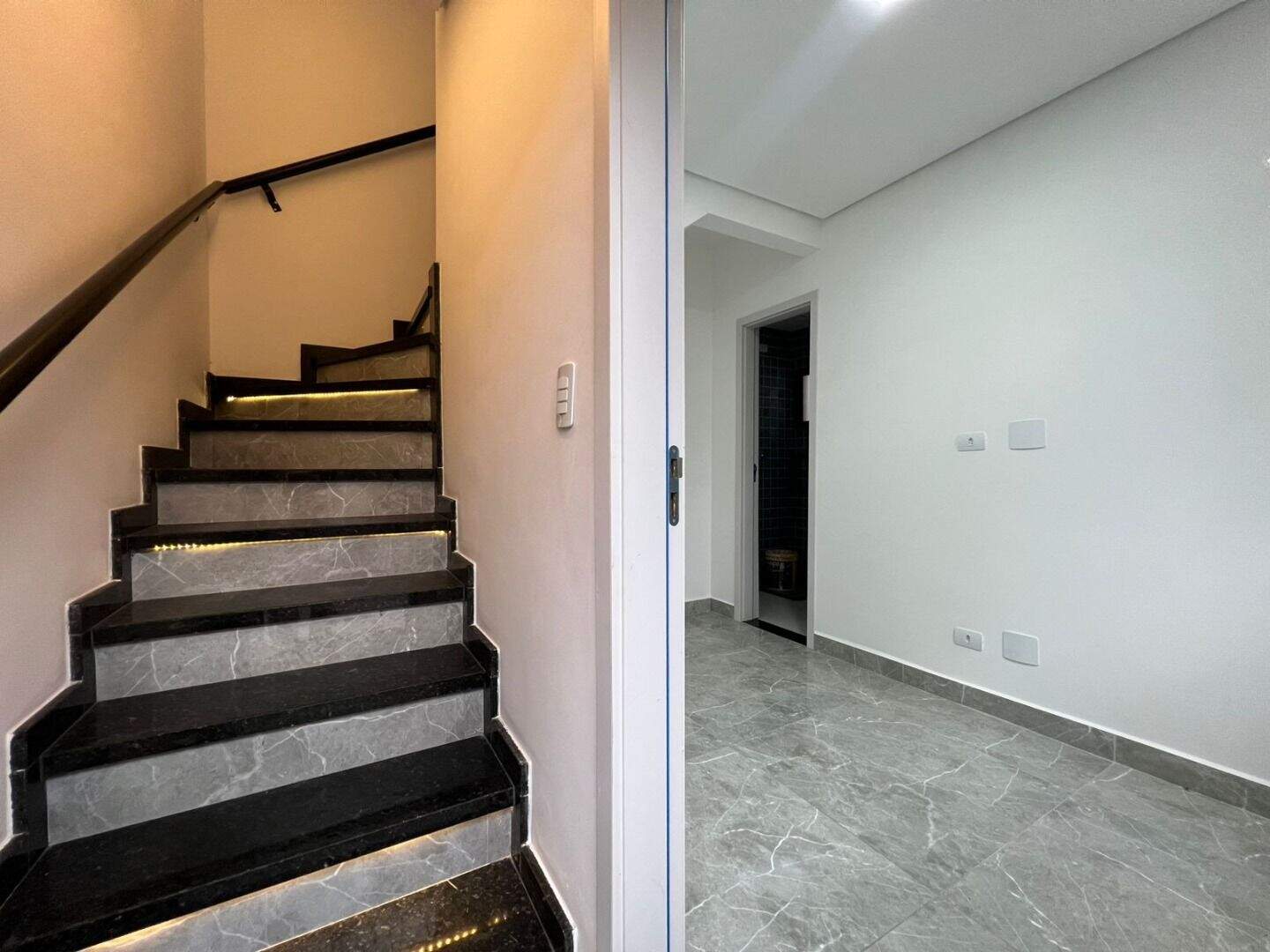 Casa à venda no Aviação: 