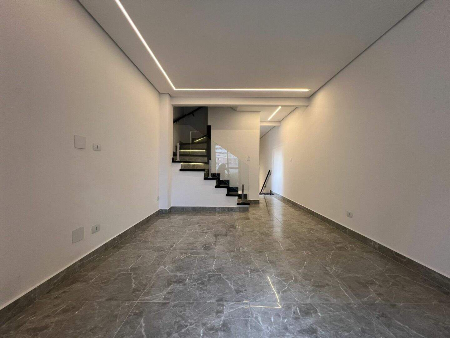 Casa à venda no Aviação: 