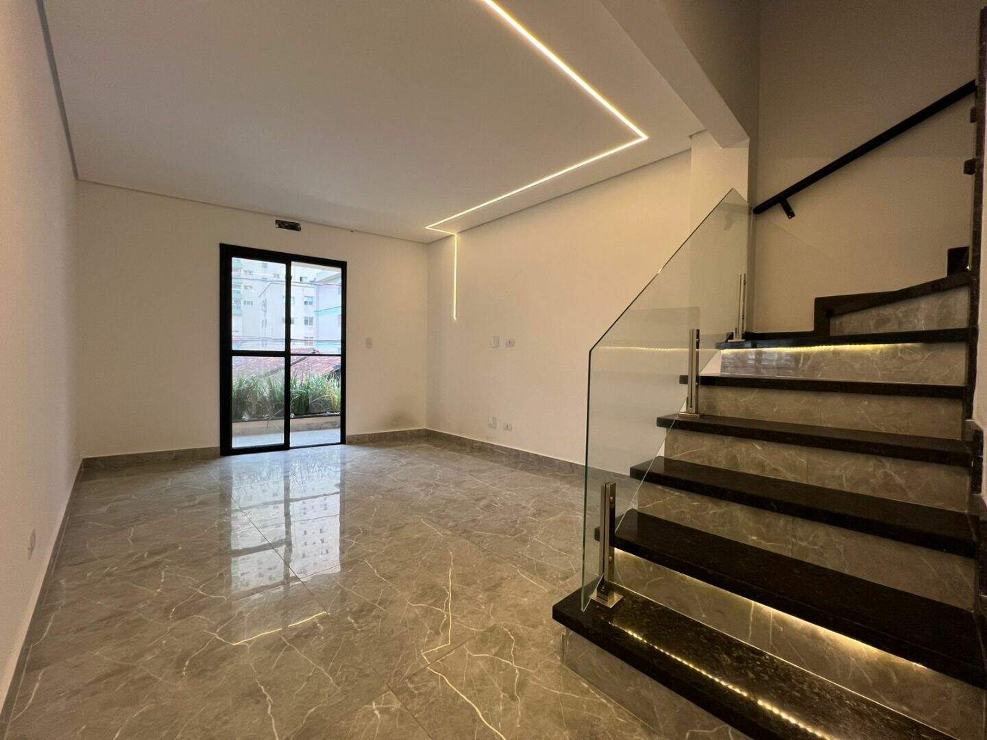 Casa à venda no Aviação: 
