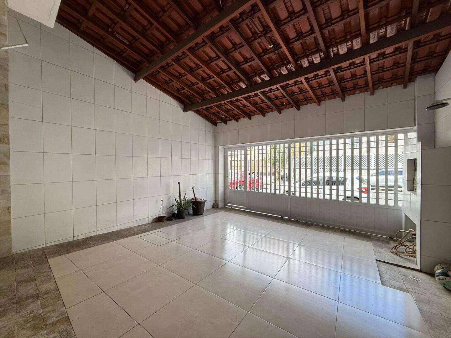 Casa à venda no Guilhermina: 