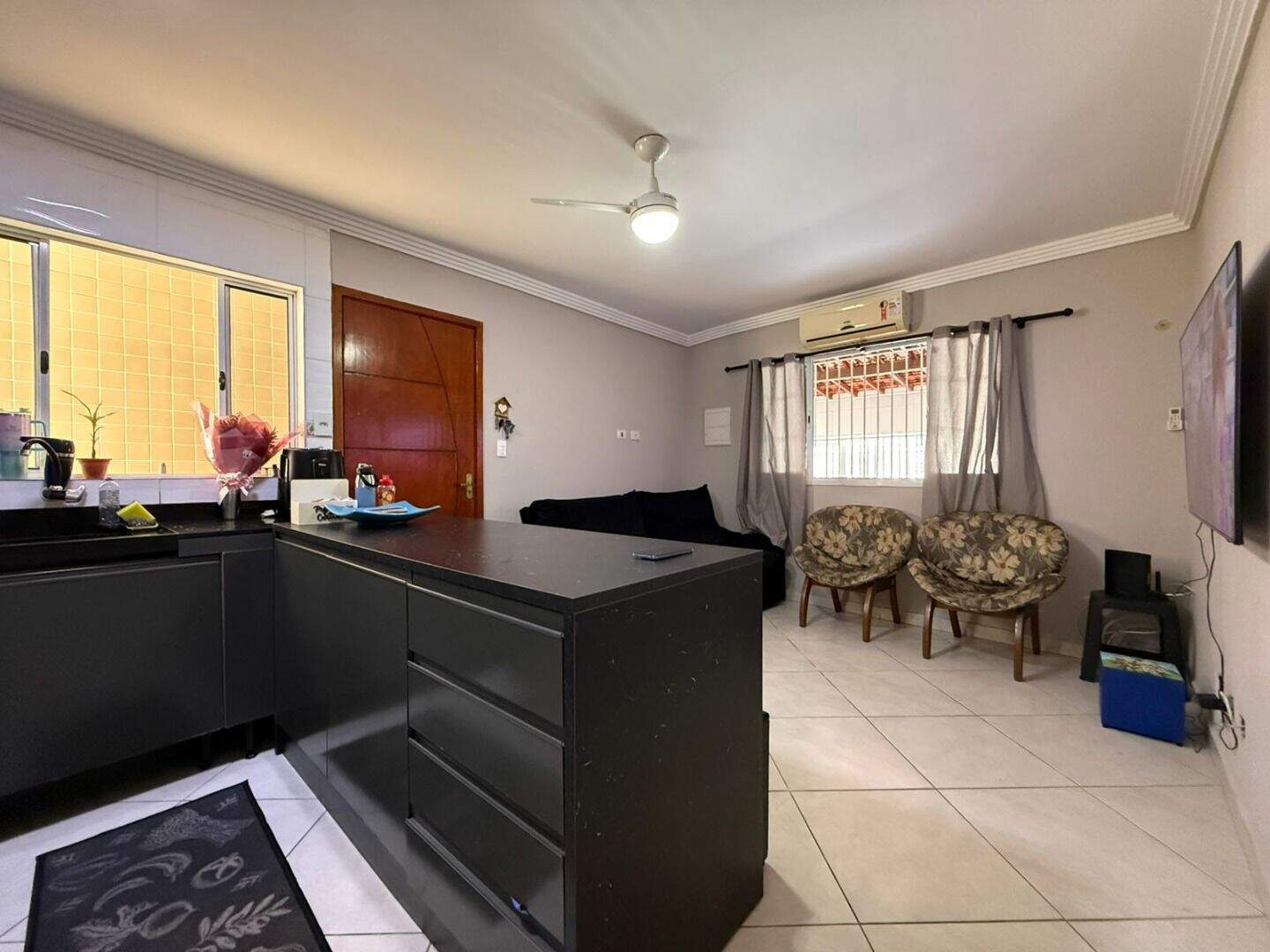 Casa à venda no Guilhermina: 