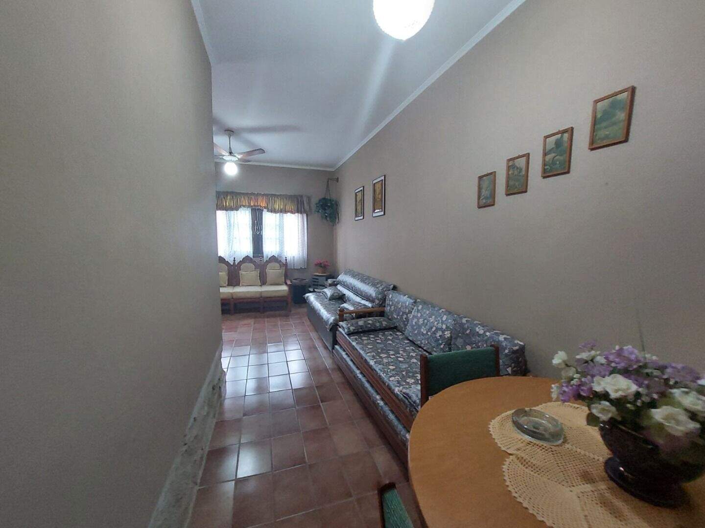 Casa à venda no Canto do Forte: 