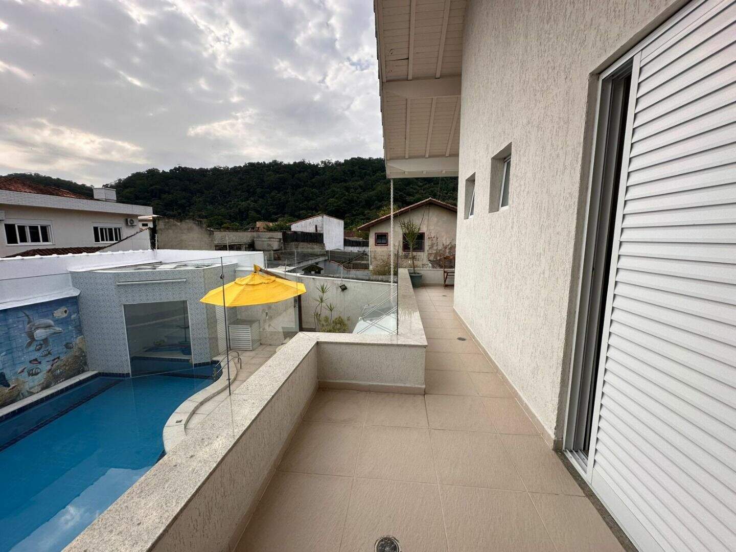 Casa à venda no Canto do Forte: 