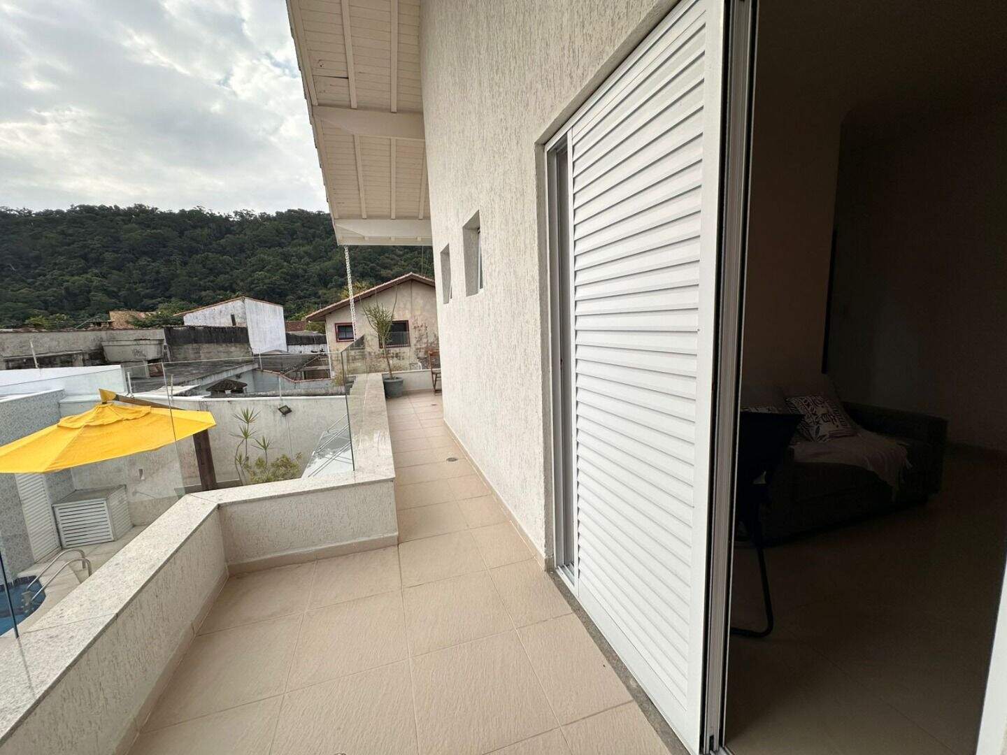 Casa à venda no Canto do Forte: 