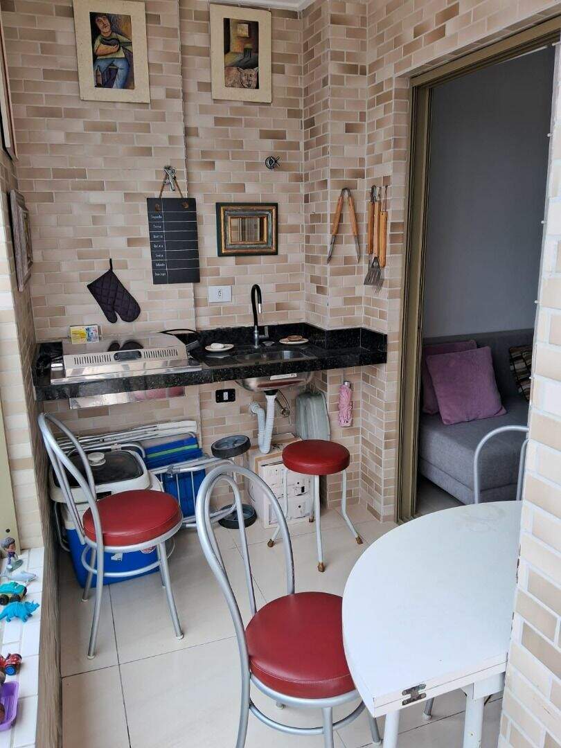 Apartamento à venda no Canto do Forte: 