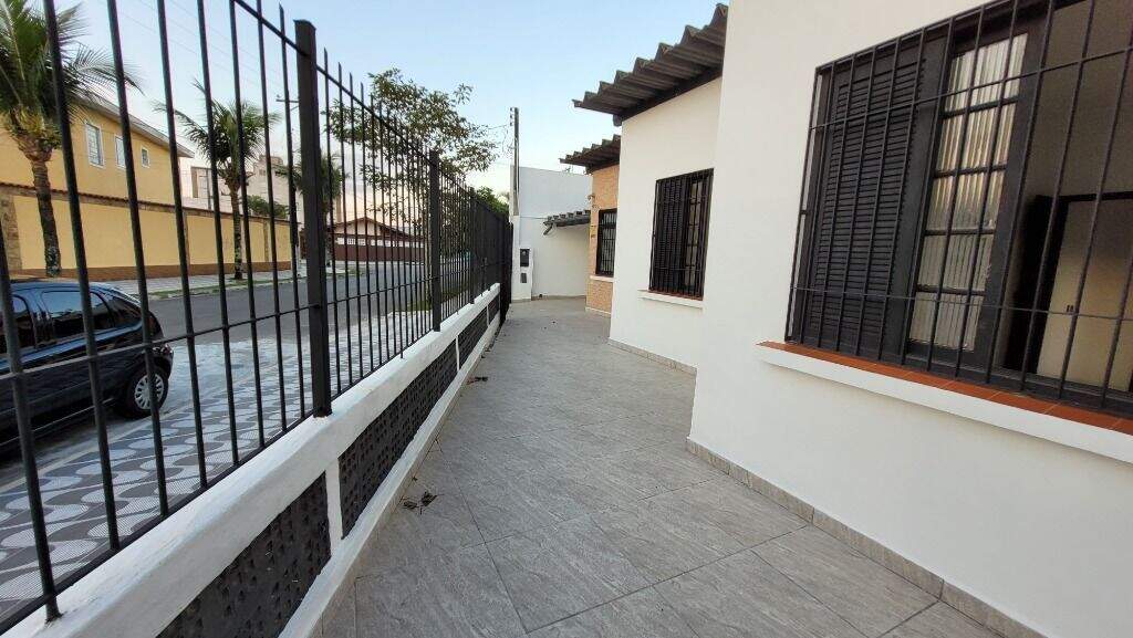 Casa à venda no Jardim Real: 
