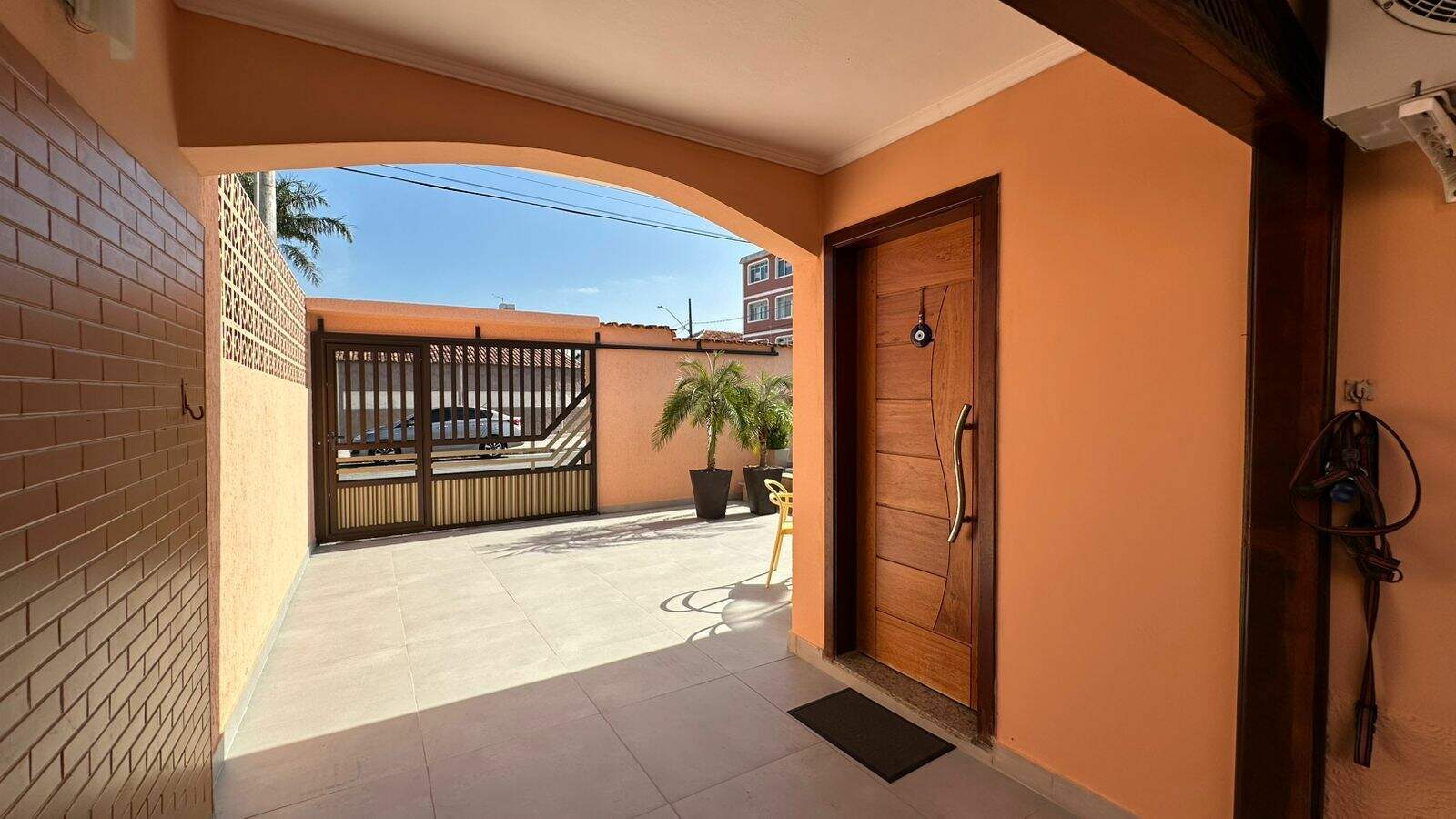 Casa à venda no Caiçara: 