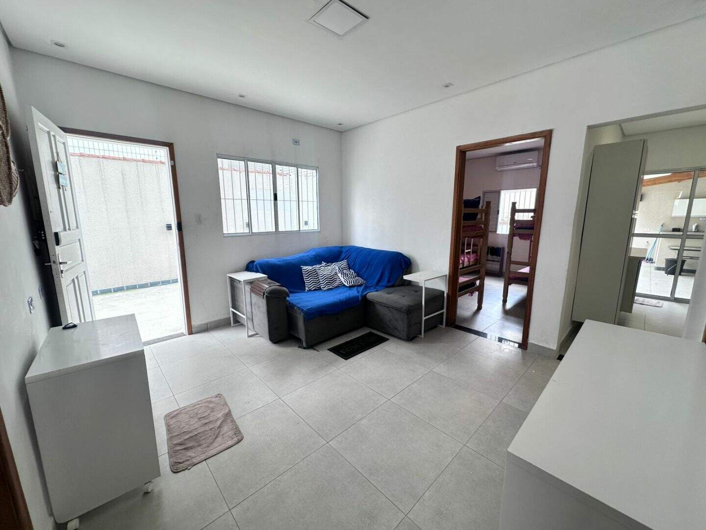 Casa à venda no Guilhermina: 