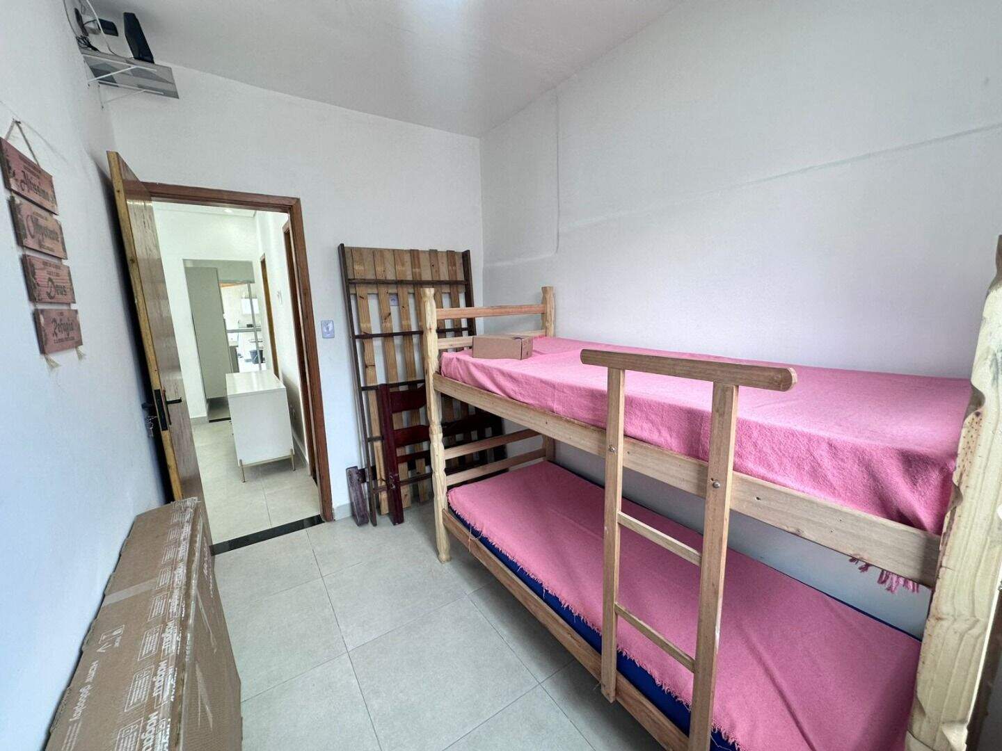 Casa à venda no Guilhermina: 