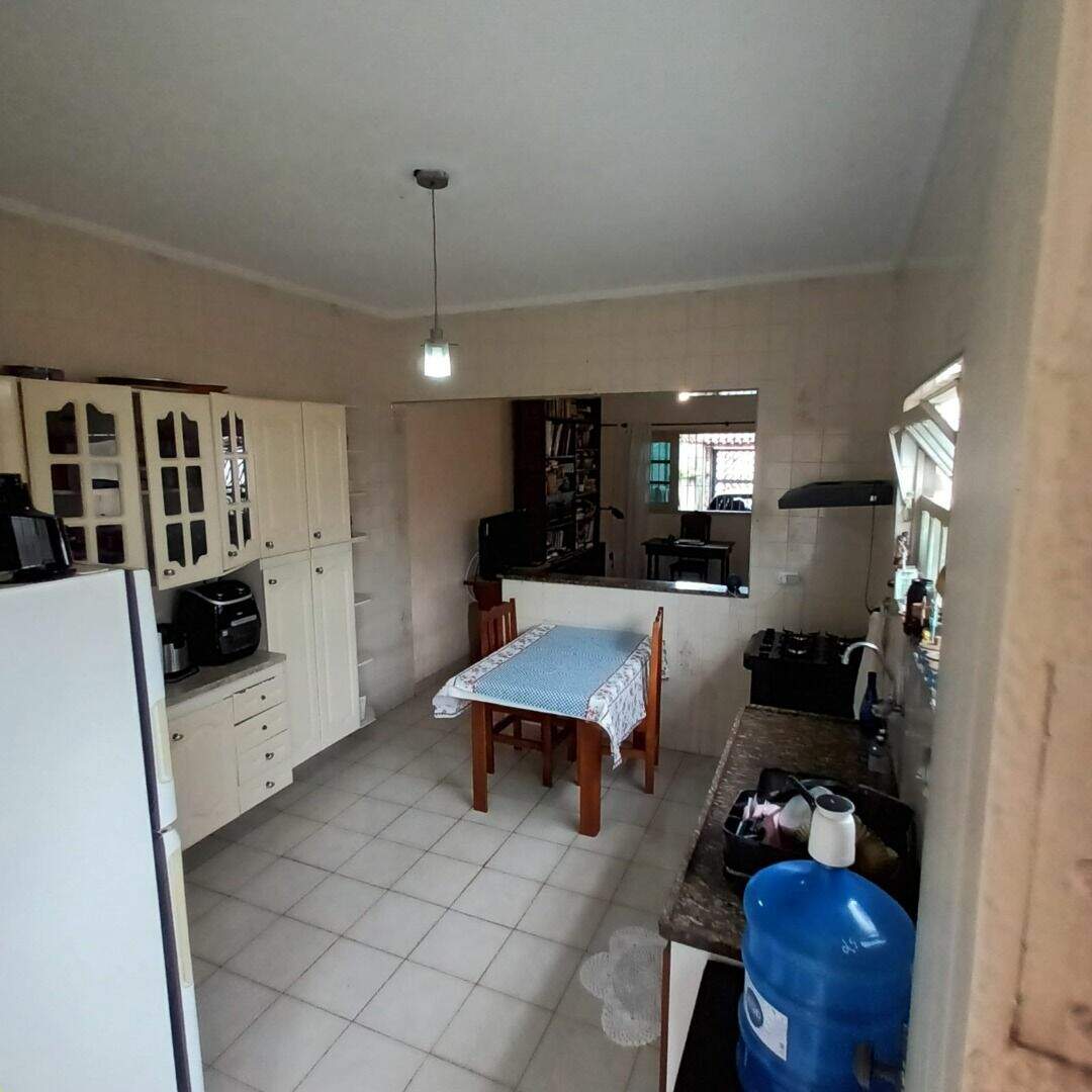 Casa à venda no Guilhermina: 