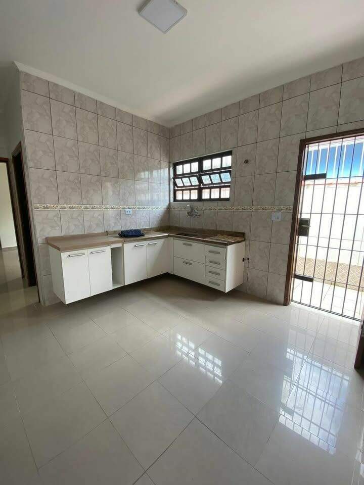 Casa à venda no Jardim Imperador: 
