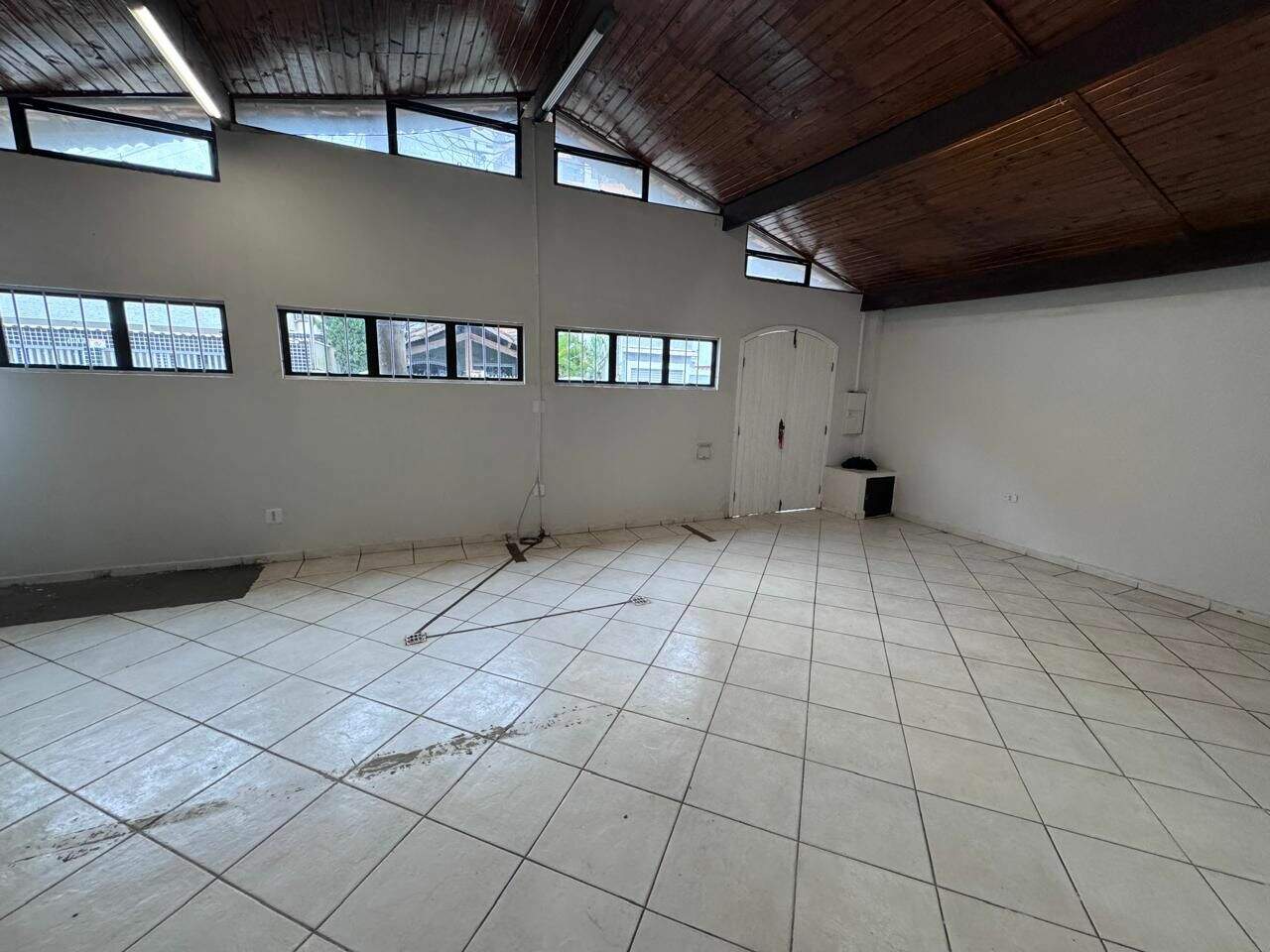 Casa à venda no Canto do Forte: 