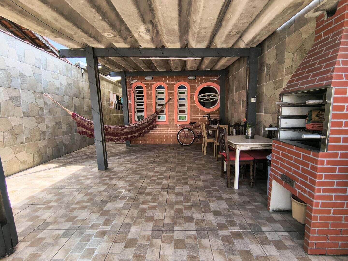 Casa à venda no Mirim: 