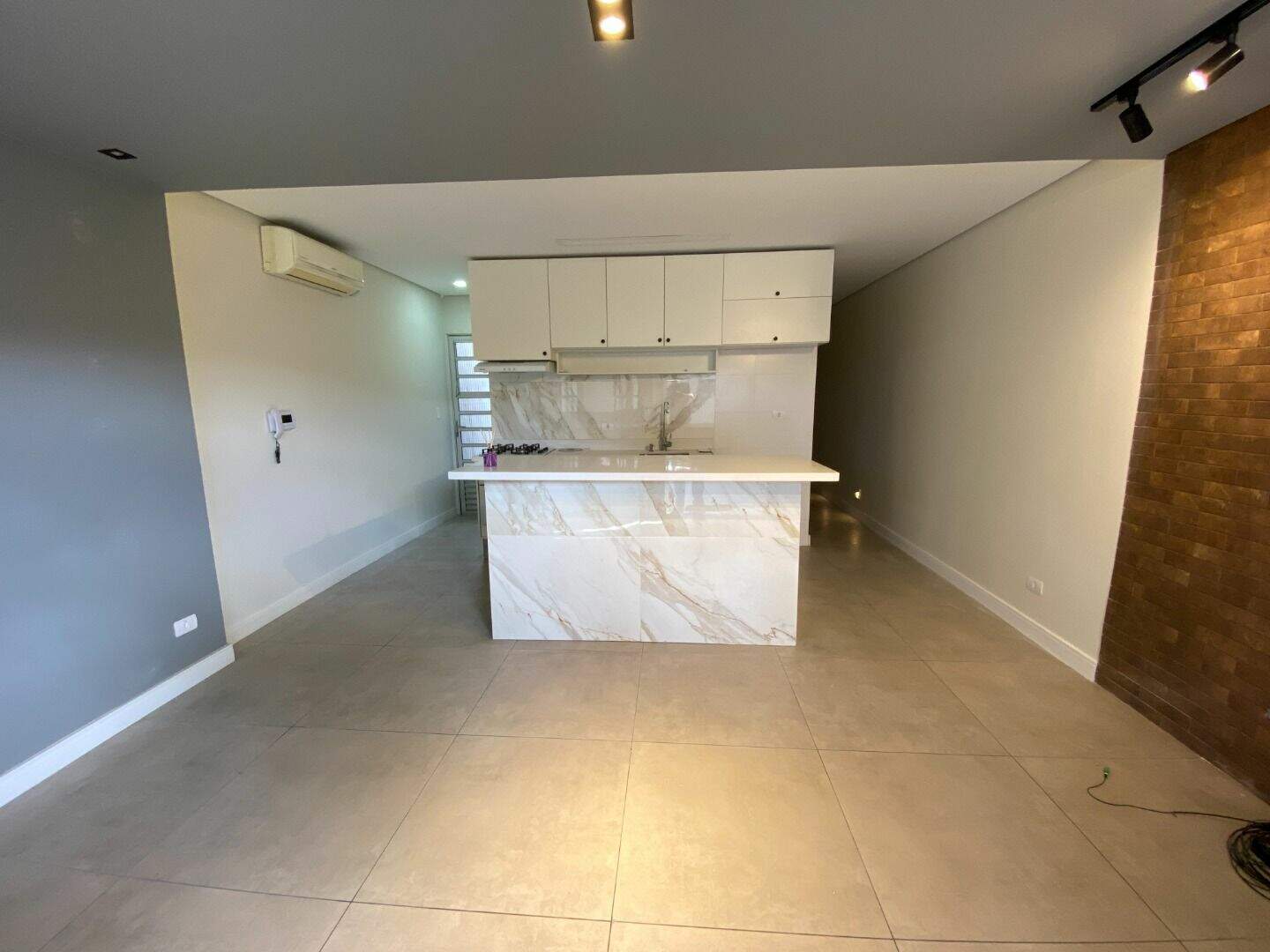Casa à venda no Aviação: 