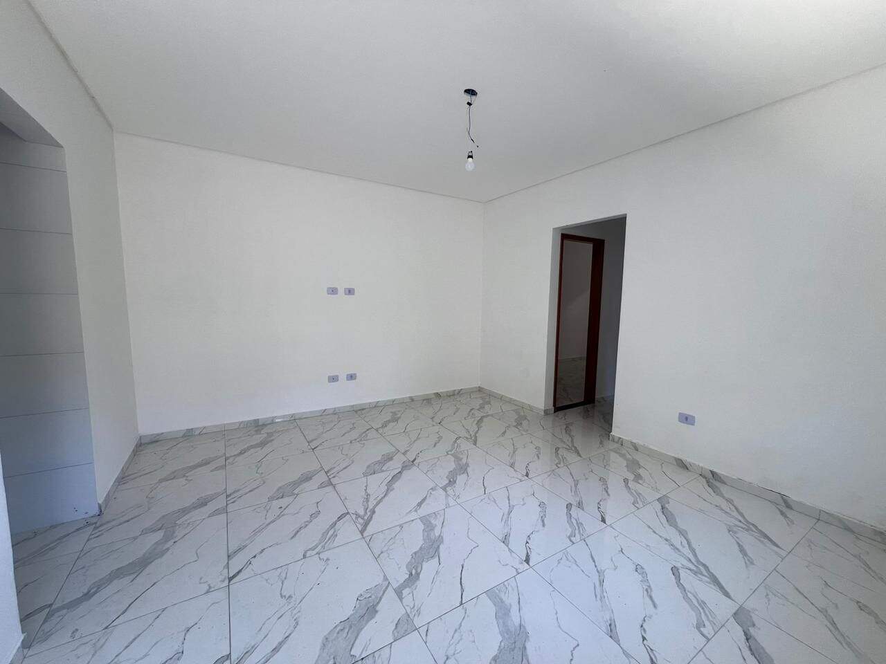 Casa à venda no Tude Bastos: 